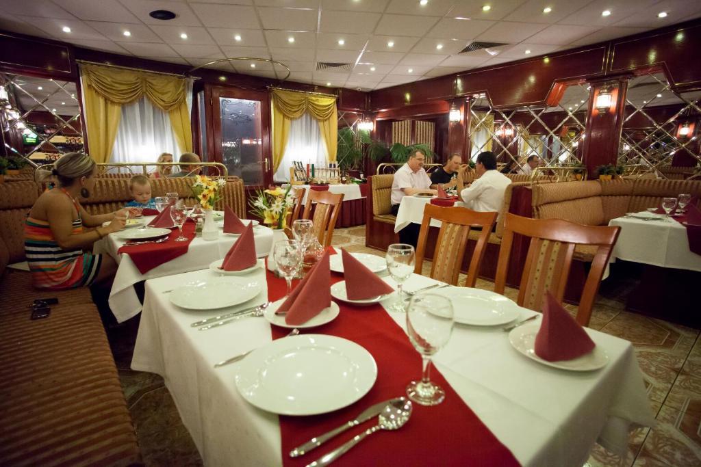 Hotel Szinbad 3*